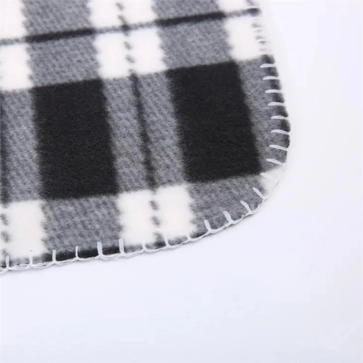 Customized 	Knitted Polar Fleece Blanket