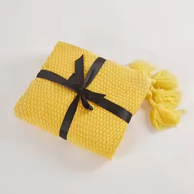Solid Color Knitted Tassel Blanket